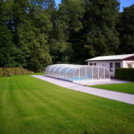 Waldhaus Szálloda 3*