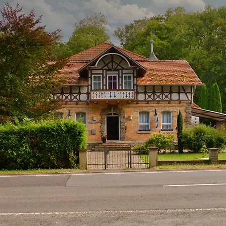 Waldhaus Hotel